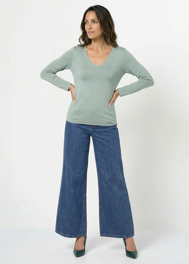 Pull fin avec angora et laine, col V Vert Amande