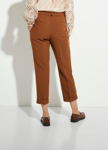 Pantalon cigarette à revers chic Camel