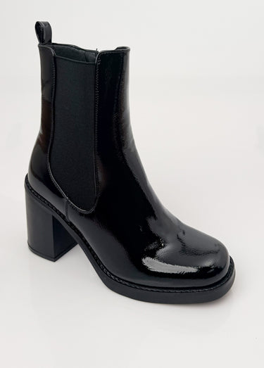 Chelsea boots vernies à talon, bout carré Noir