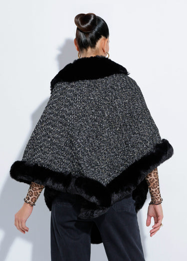 Poncho cape à carreaux détails fourrure Noir