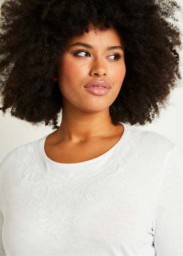 T-shirt court brodé manches 3/4 Blanc