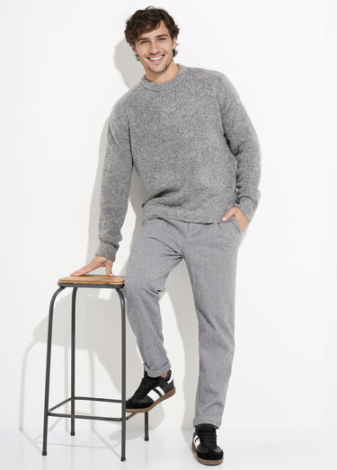 Pull col rond chaud avec de la laine Gris
