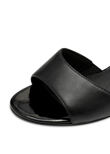 Sandales chic avec bride et talon recouvert Noir