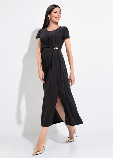 Robe longue en maille fluide détail bijou Noir