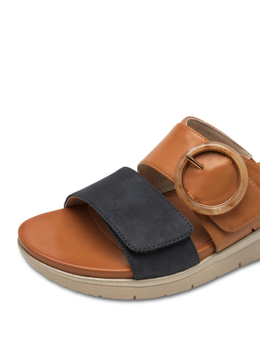 Mules bicolores avec semelle compensée Marron