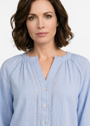 Tunique col V boutonnée, détails macramé Bleu Clair