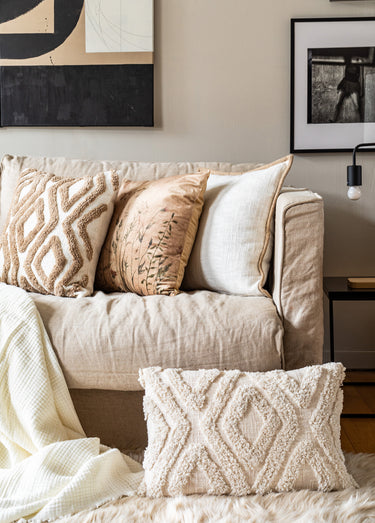 Coussin déco, motif en relief losanges Naturel