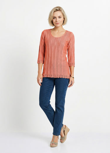 Pull court ajouré col rond Rose