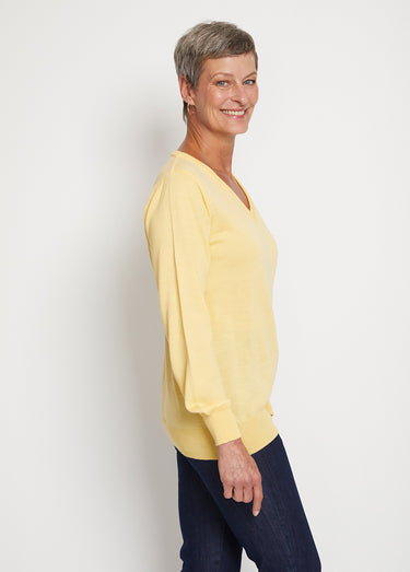 Pull court col V avec laine mérinos Vanille