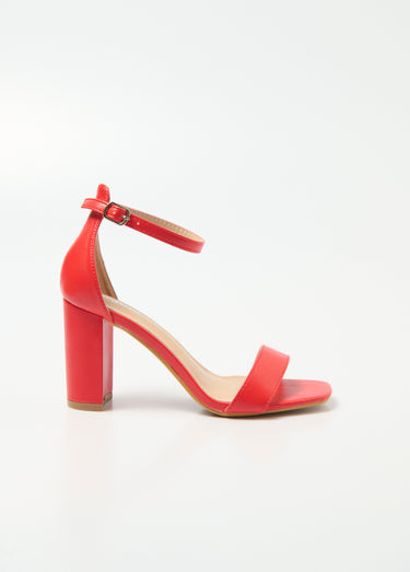 Sandales talon haut bout carré à brides Rouge