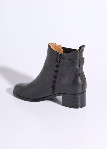 Boots cavalières avec talon, en cuir Noir
