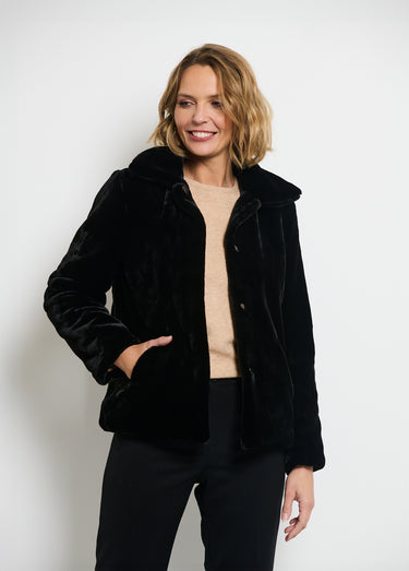 Veste courte en fausse fourrure Noir