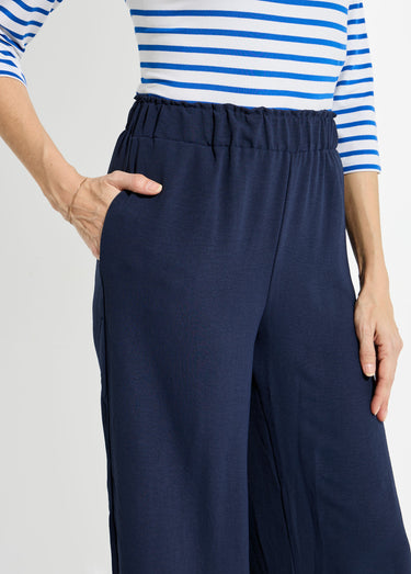 Pantalon large fluide en crêpe Marine