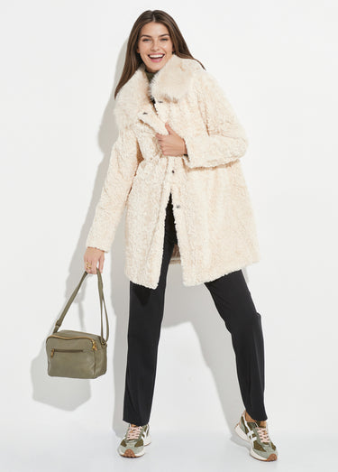 Manteau long chic en fausse fourrure Ecru