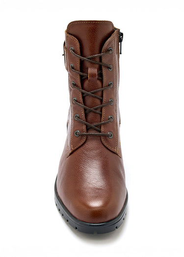 Boots lacées à talon semelle crantée Marron