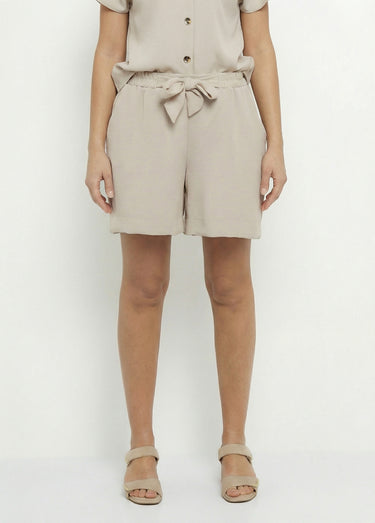 Short souple texturé, noué à la taille Sable