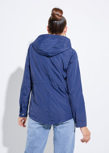 Coupe-vent capuche et taille resserrée Marine