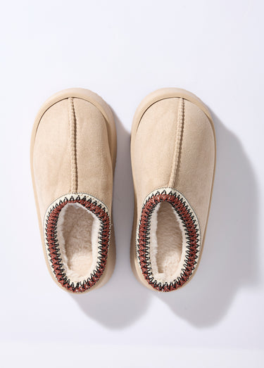 Mules suédine compensées, galon brodé Beige