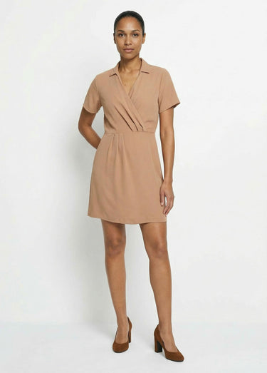 Robe col V manches courtes, Essentiel Camel