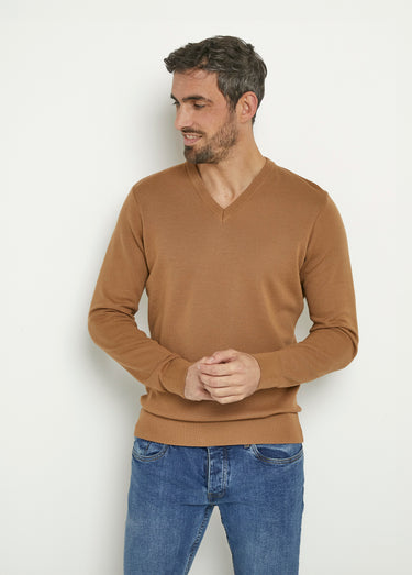 Pull jacquard col V chaud en laine mérinos Camel