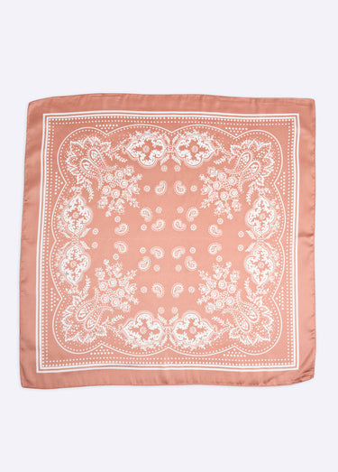 Foulard carré en satin, motif bandana 2 Moka