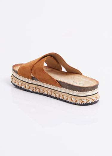 Mules brides croisées semelle plateforme Camel