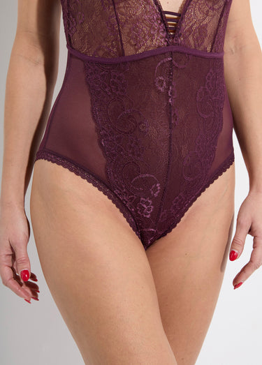 Body sexy en dentelle type Leavers Prune