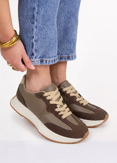 Baskets style joggers multi empiècements Marron