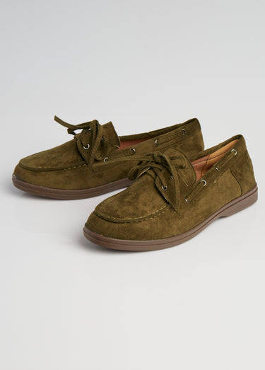 Mocassins suédine à lacets style bateaux Kaki