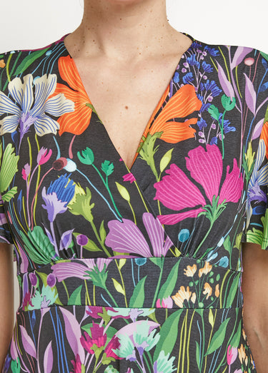 Robe courte fluide manches papillon, fleuri Imprime Fond Noir