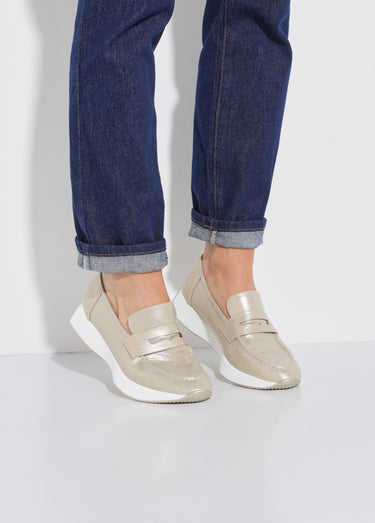 Mocassins semelle compensée contrastante Dore