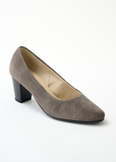Escarpins cuir bout rond largeur confort Gris
