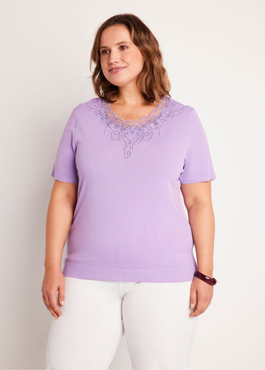 Pull fin brodé manches courtes Lilas