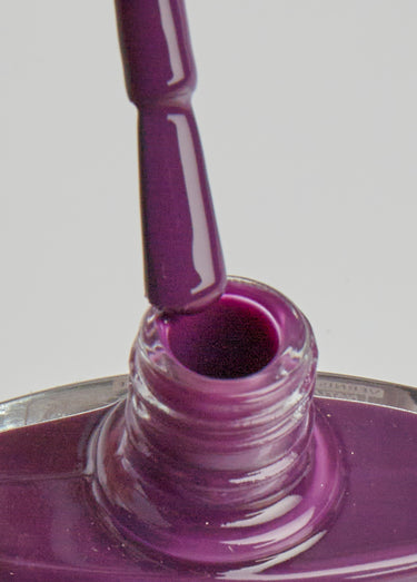 Vernis à ongles BIO-sourcé et vegan Aubergine