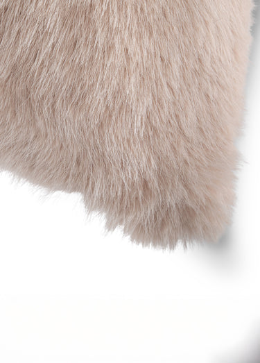 Coussin déco fausse fourrure longs poils Taupe