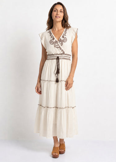 Robe à volants, sequins et pompons Ecru