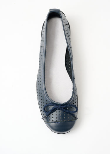 Ballerines largeur confort cuir perforé Marine