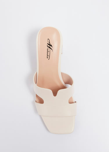 Mules chic à bout carré et talon épais Beige