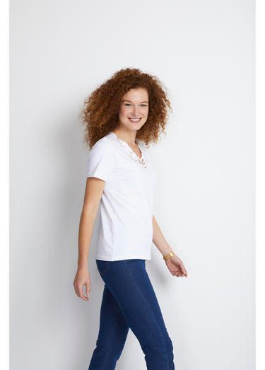T-shirt col V ajouré brodé Blanc