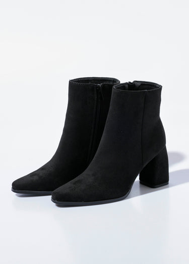 Boots suédine bout pointu et talon mode Noir