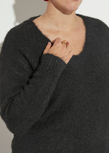 Pull col V fin et chaud avec laine Noir