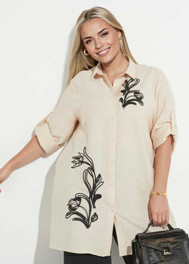 Robe chemisier courte avec broderies Ecru