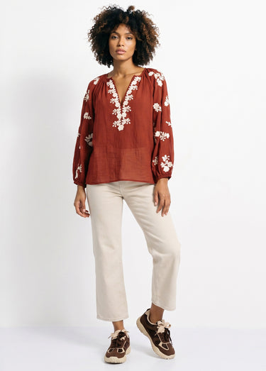 Blouse voile coton et broderies fleurs Bordeaux