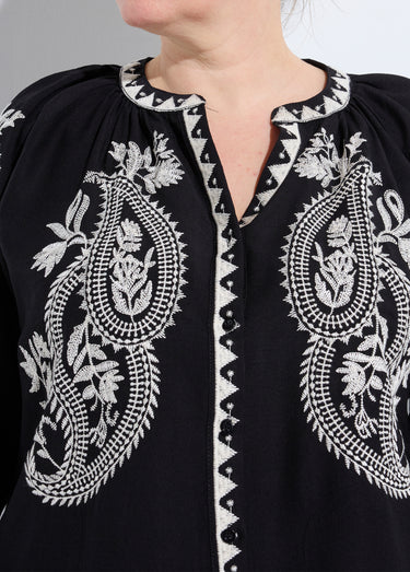 Blouse avec broderies et petit col V Noir/Ecru