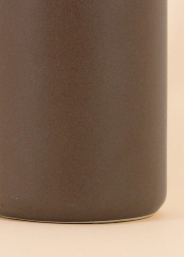 Petit vase céramique design épuré, foncé Marron