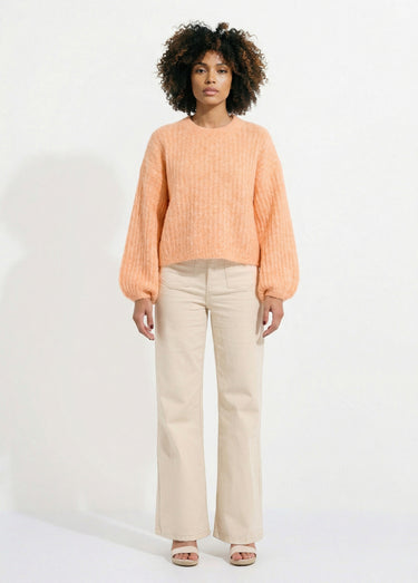 Pull maille loose, manches bouffantes Peche
