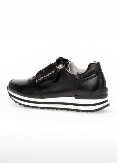Baskets joggers compensées cuir lisse Noir