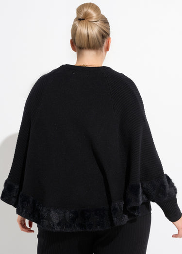 Poncho cape maille coeurs et col rond Noir