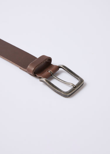 Ceinture en cuir mat, boucle effet usé Marron