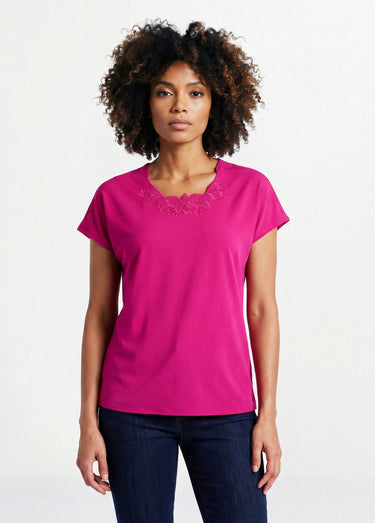 Top long manches courtes broderies col rond Fuchsia